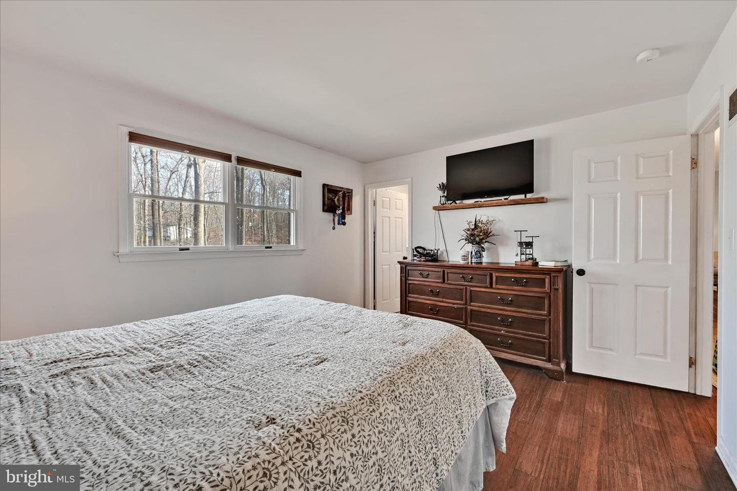 122 Witmer Road photo 34