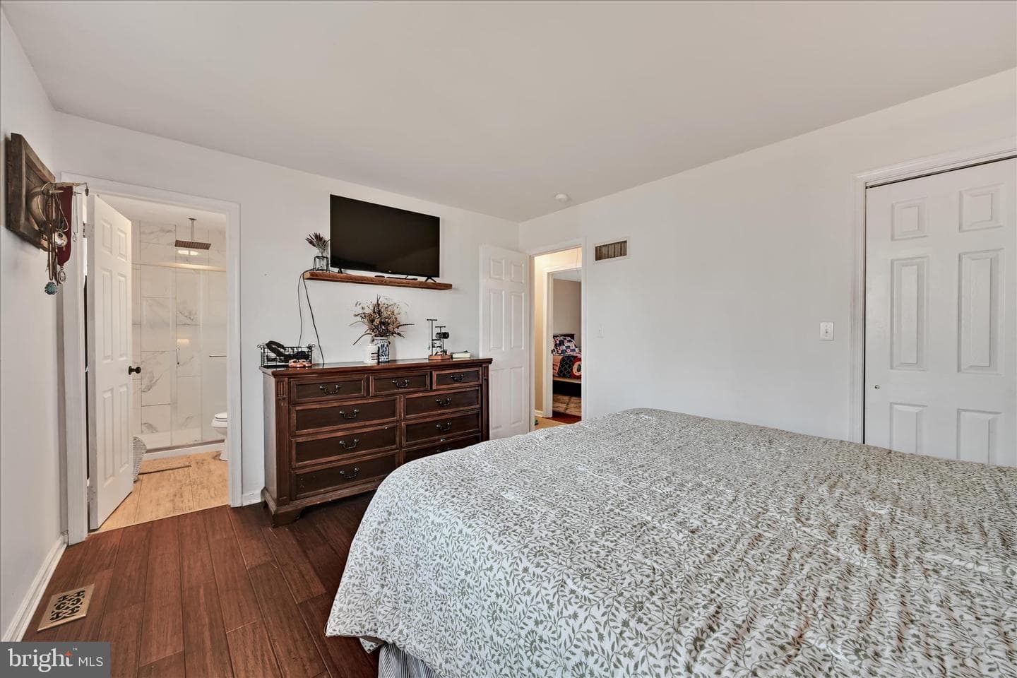 122 Witmer Road photo 35