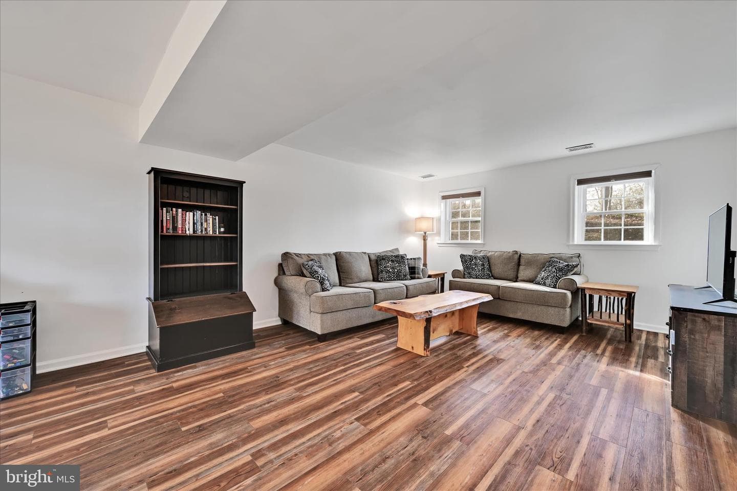 122 Witmer Road photo 42