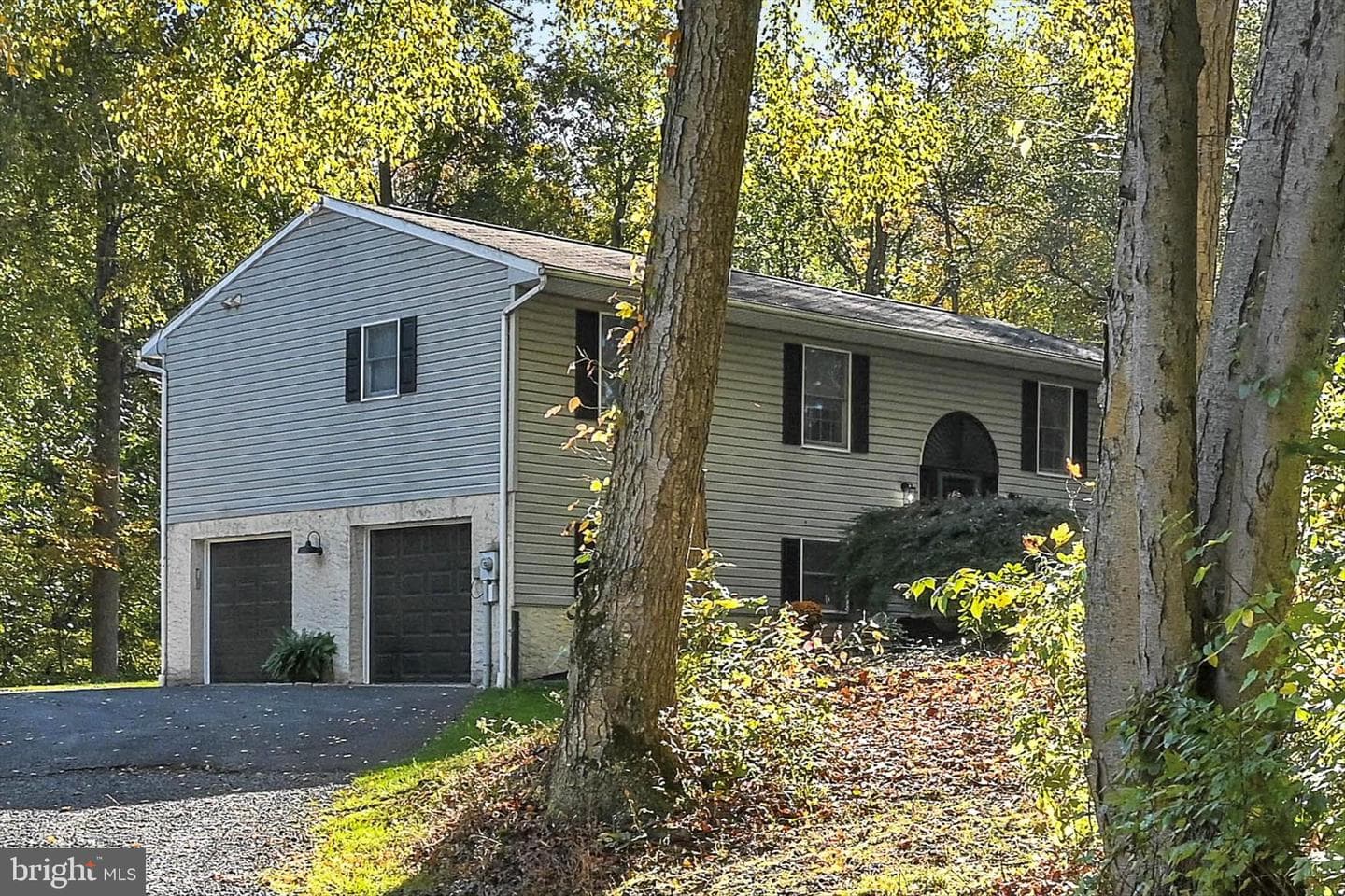 122 Witmer Road photo 5