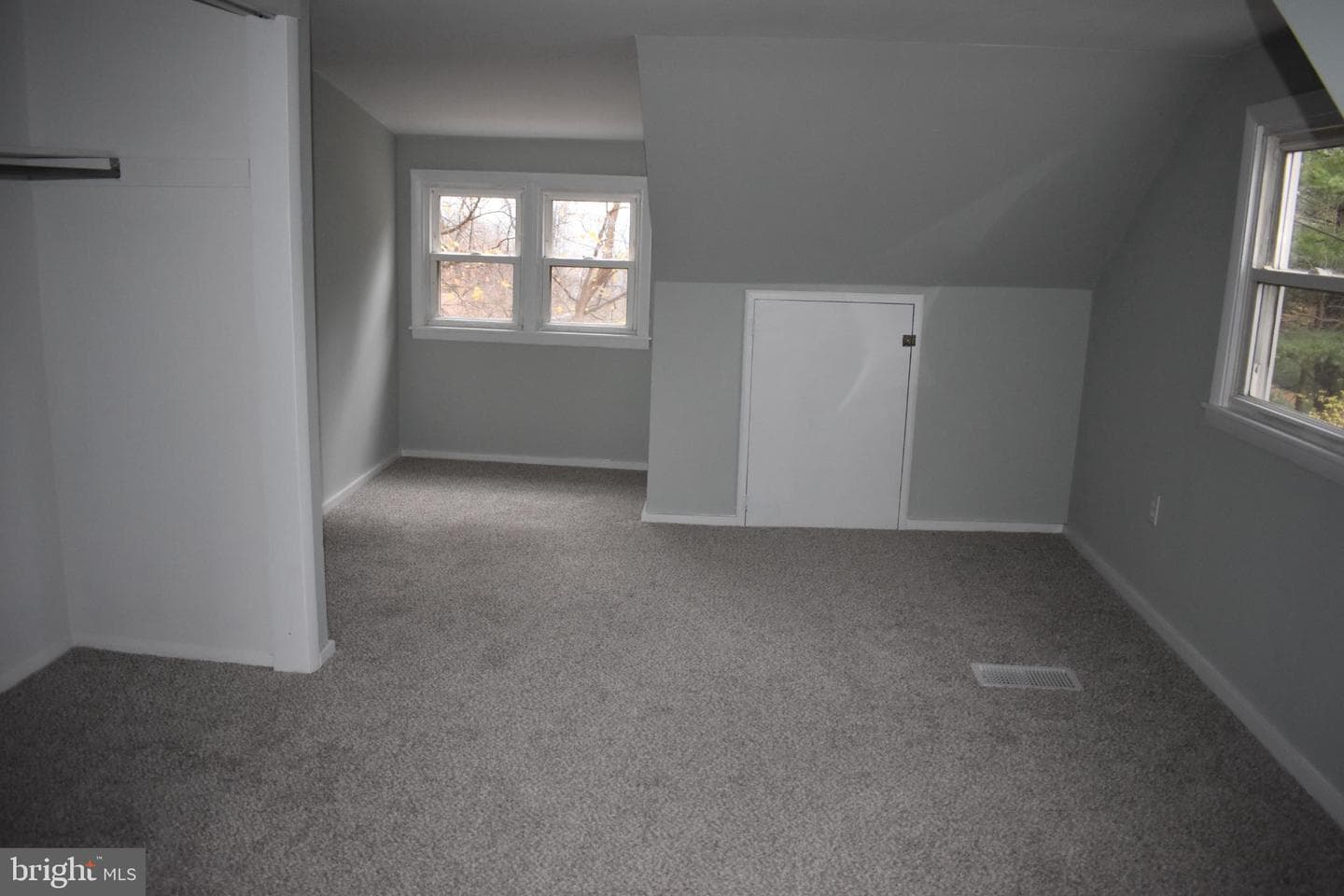 127 Cedar Lane photo 16