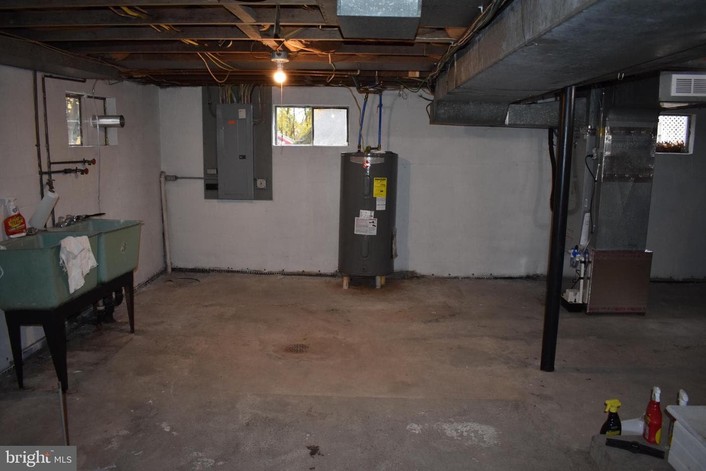 127 Cedar Lane photo 25