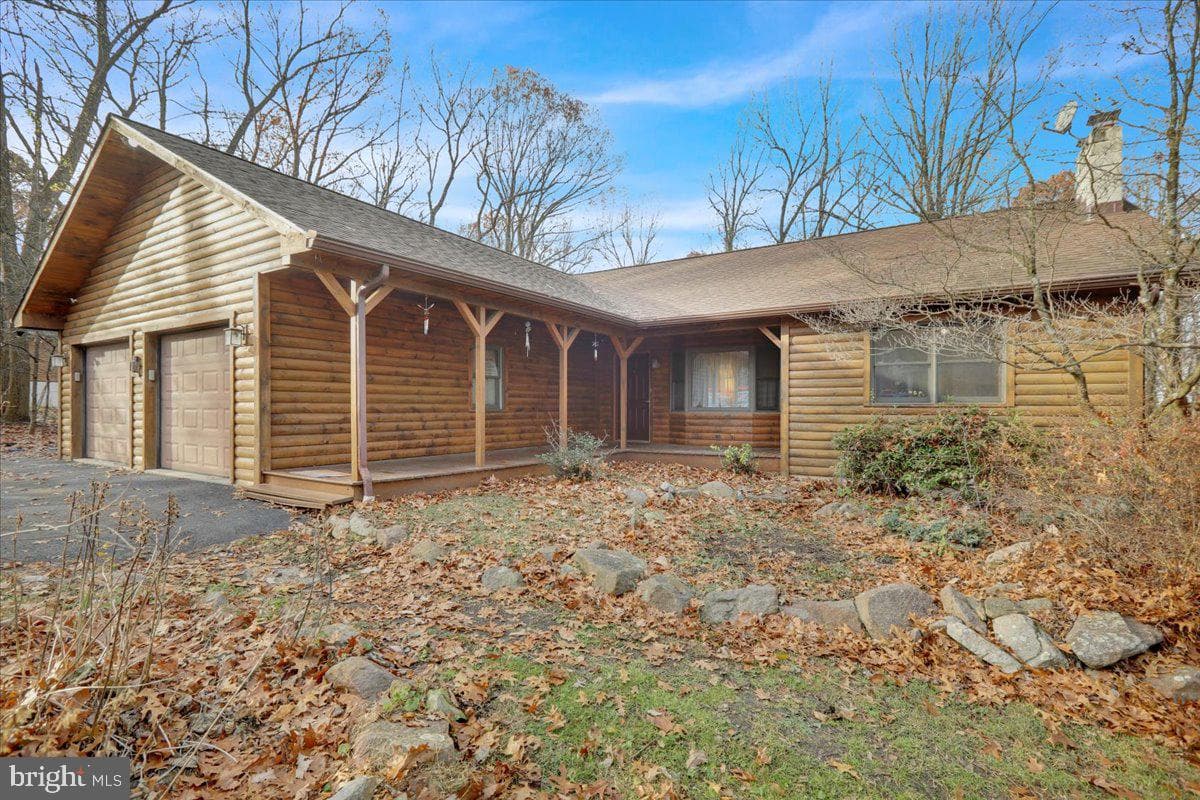 28 Lake Road photo 3