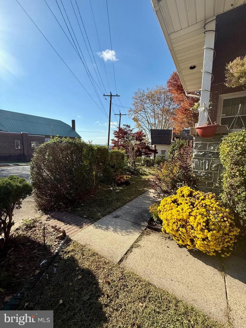 1200 Hampden Boulevard photo 28