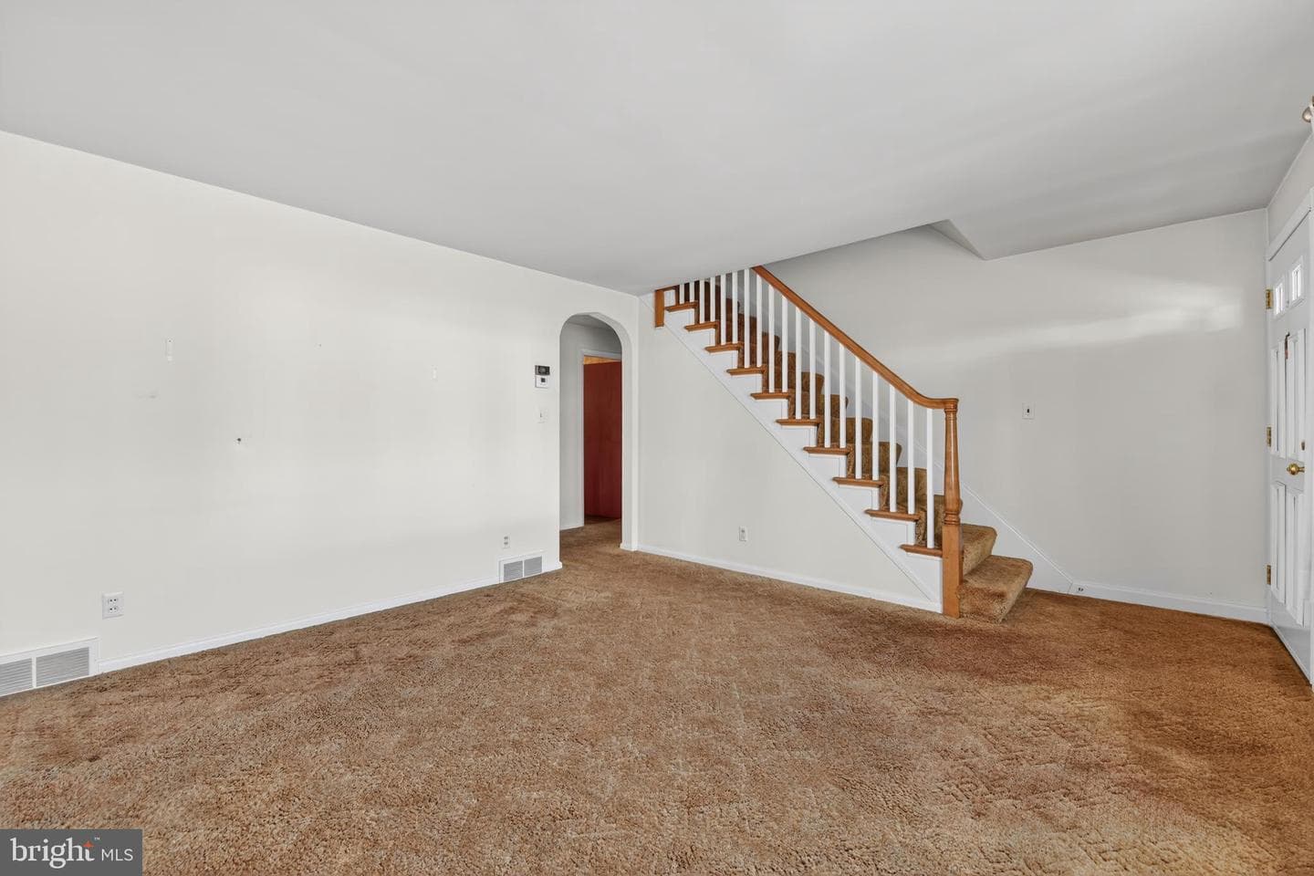 228 E Gaul Street photo 4