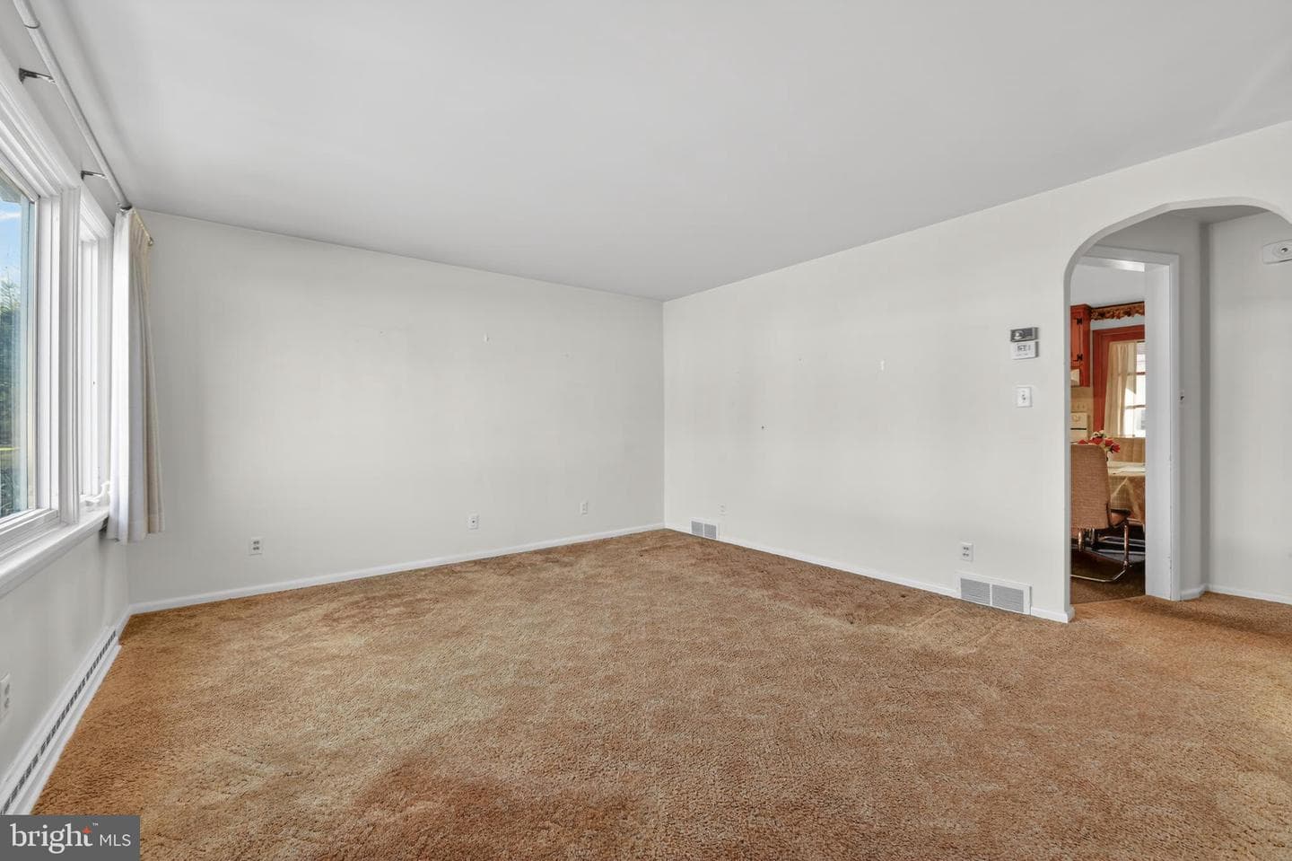 228 E Gaul Street photo 5