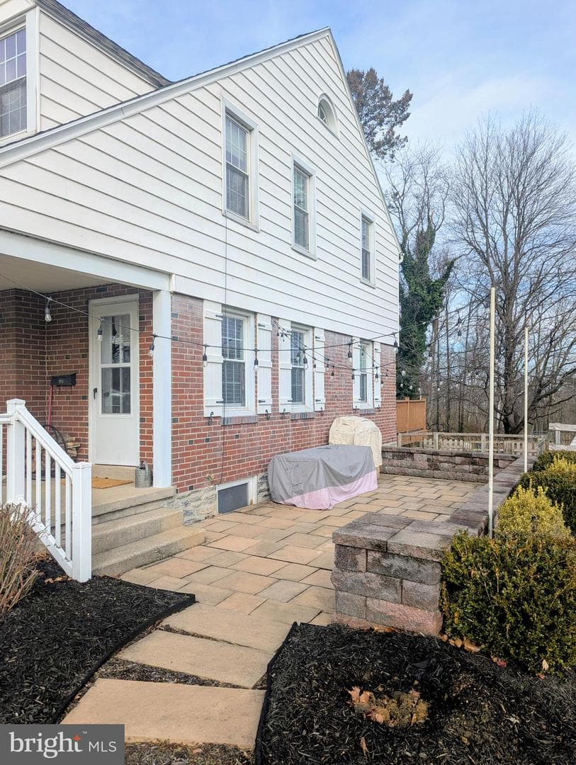 3 Locust Lane photo 2