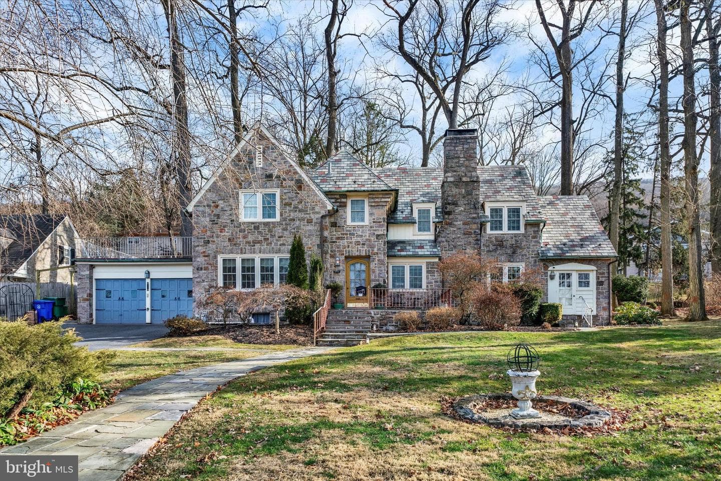 1711 Alsace Road photo 2