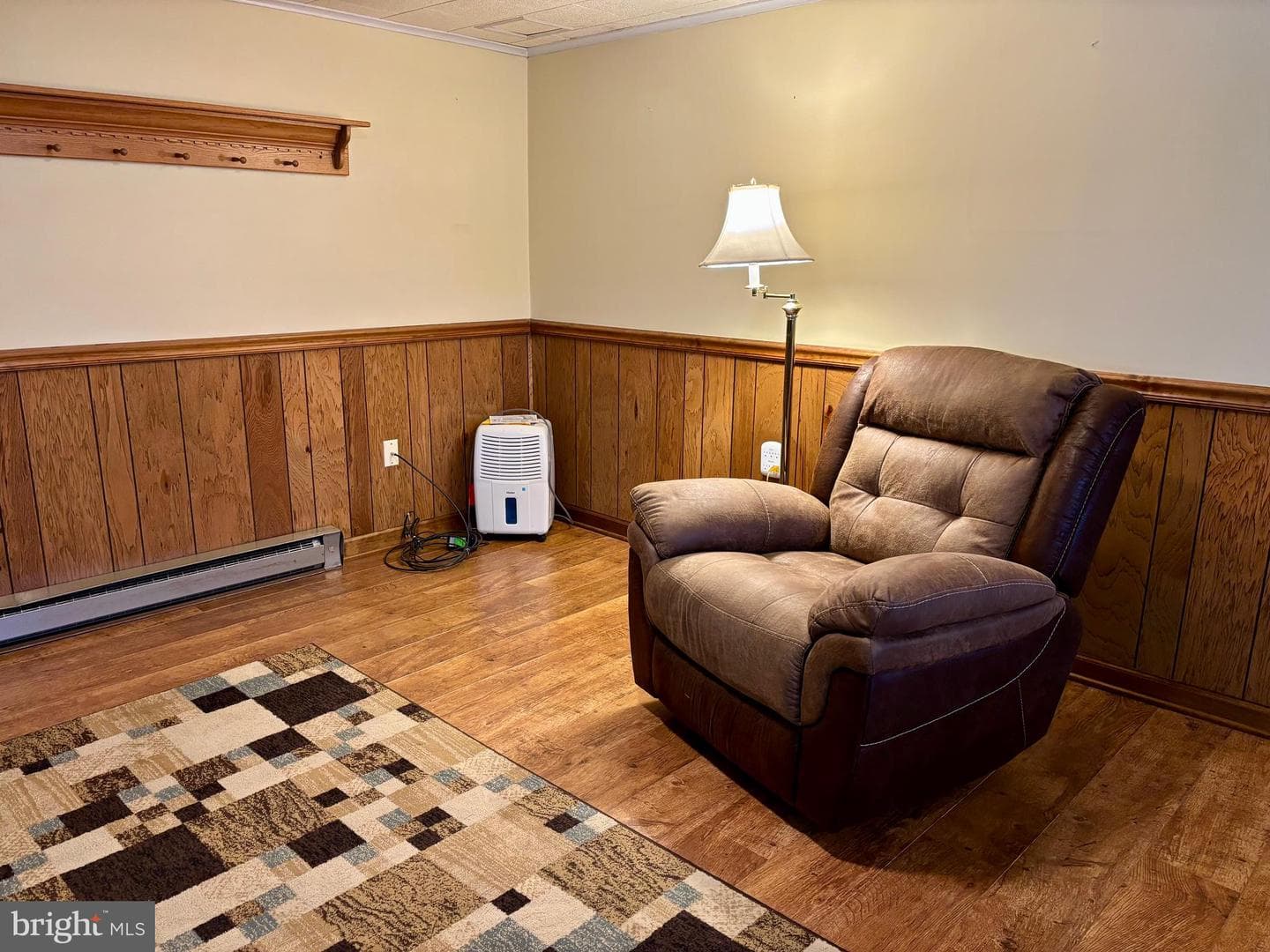 303 E 5th Street photo 42