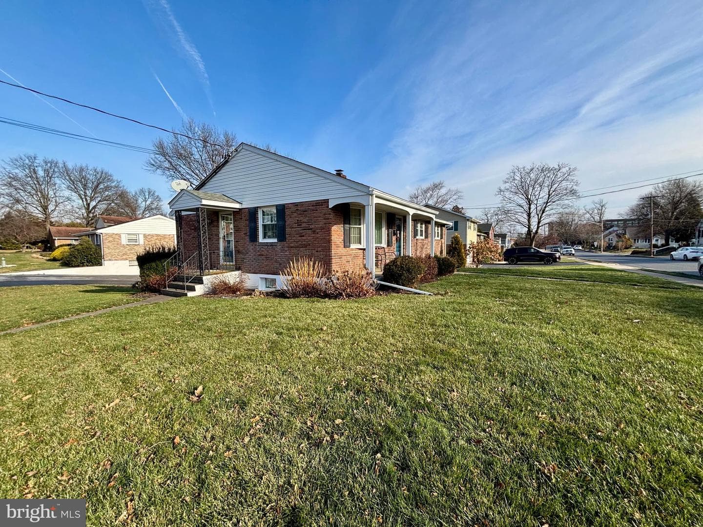 303 E 5th Street photo 68