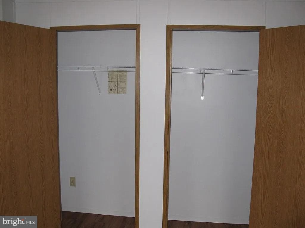 1910 Schubert Road #19 photo 12