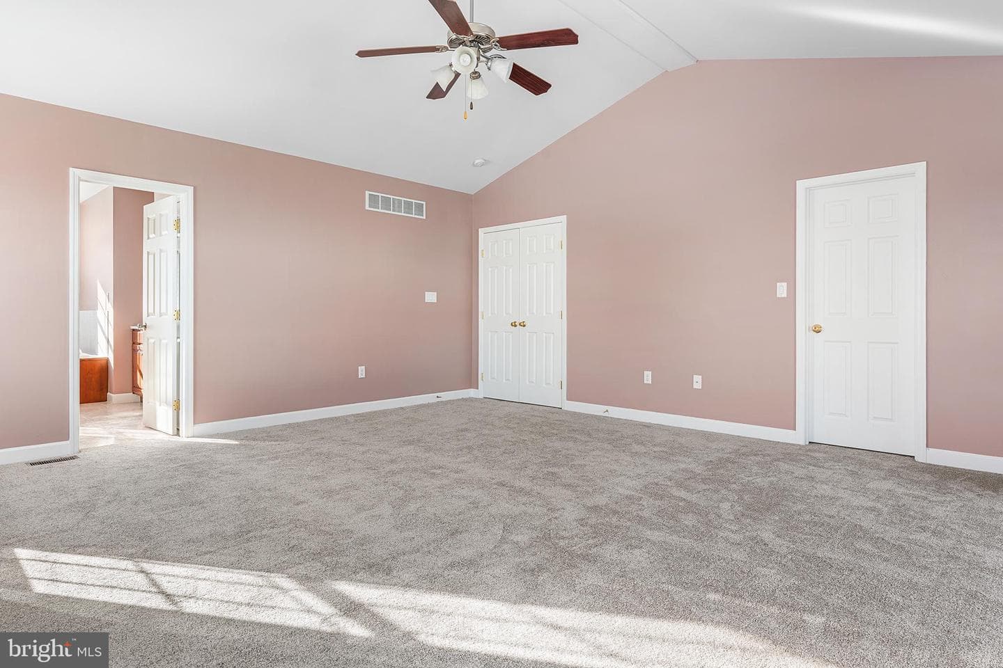 114 Farm View Court photo 21