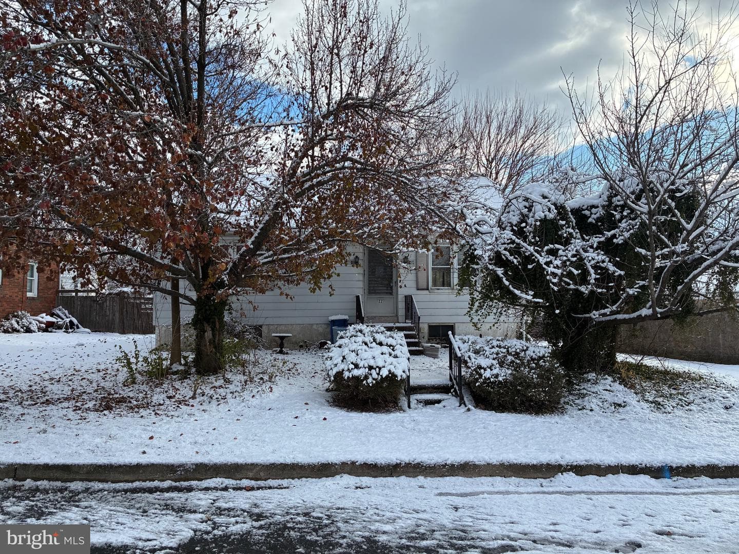 22 Monroe Street photo 2