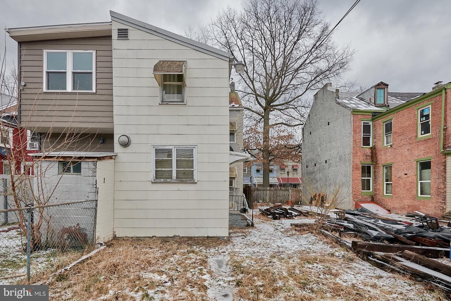 434 S 6th Street photo 4