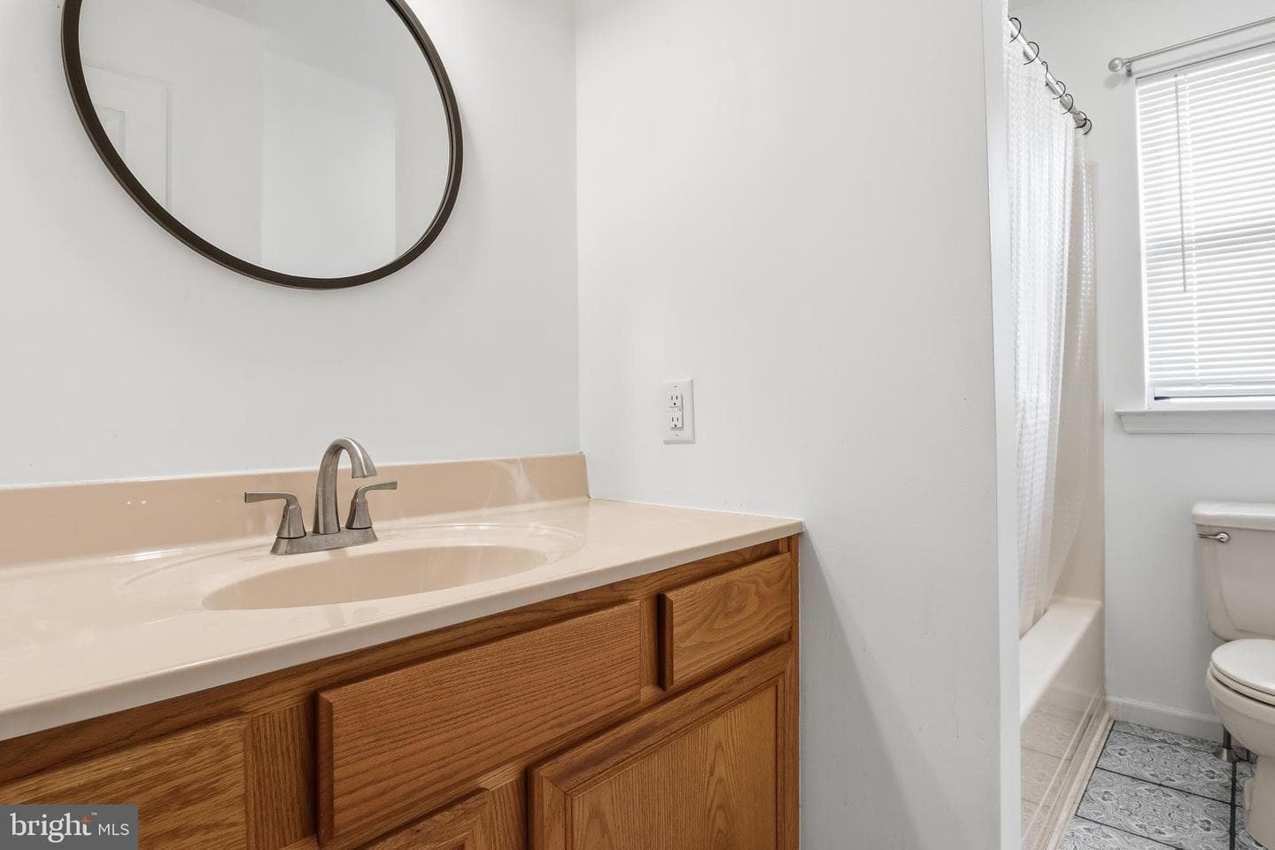 307 Galean Drive photo 34