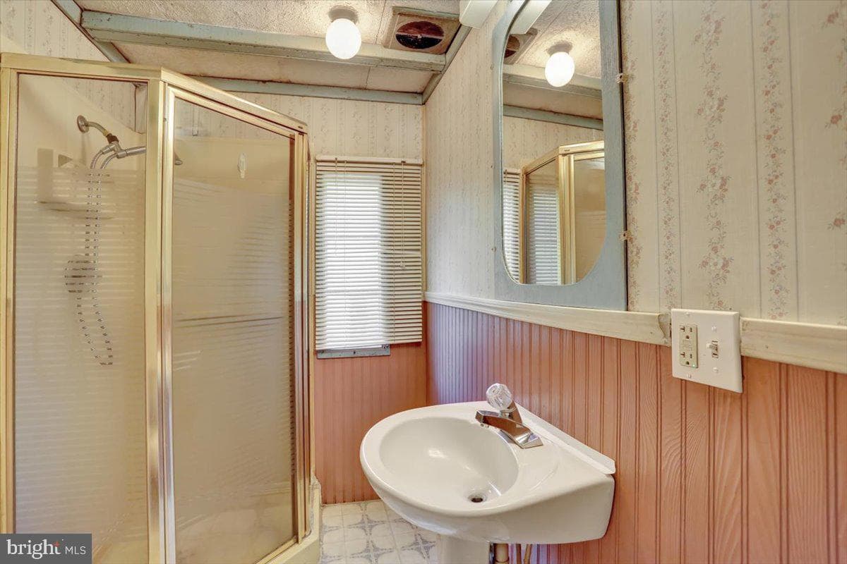 790 River Road photo 13