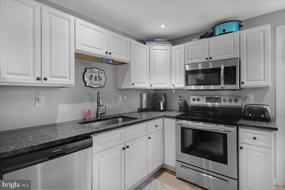 135 Chestnut Street photo 10