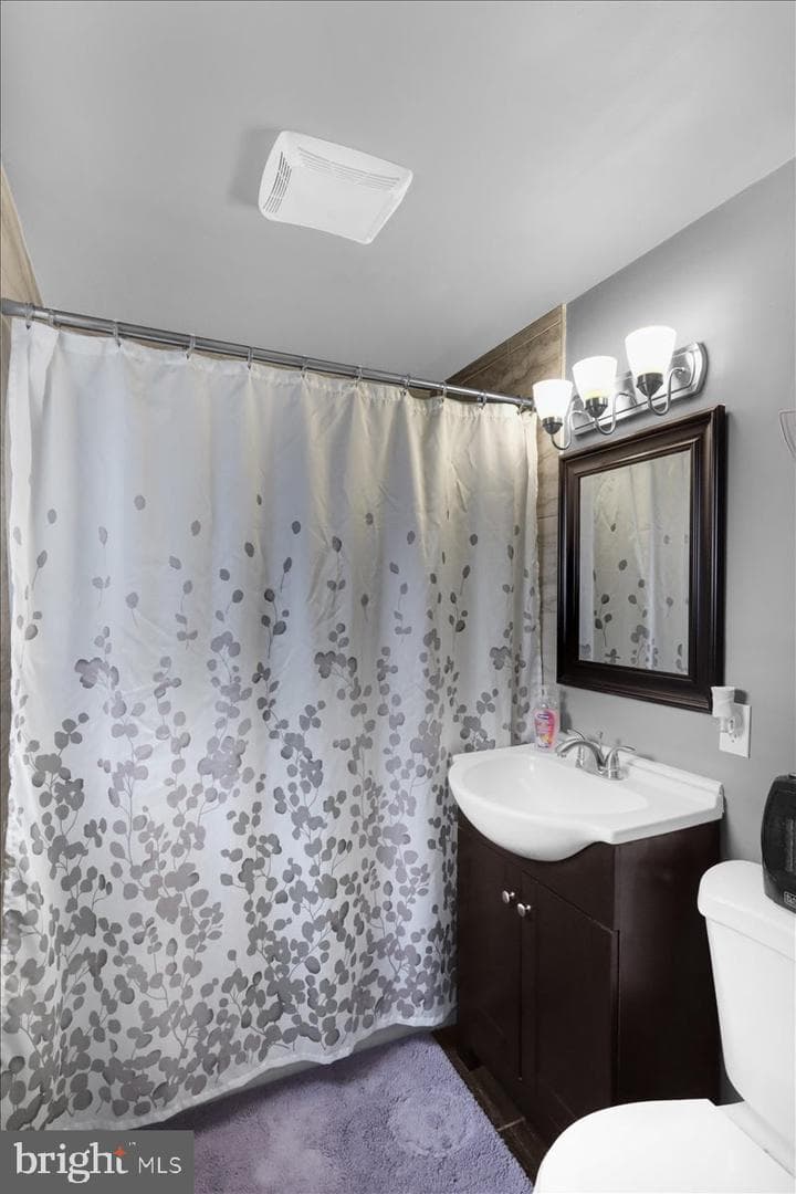 135 Chestnut Street photo 17