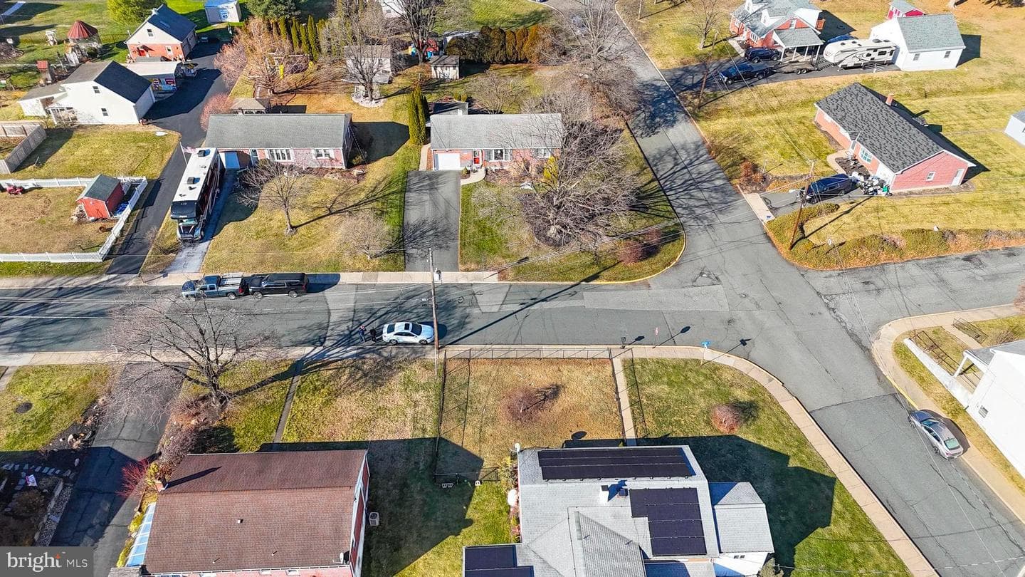731 Cherry Street photo 55
