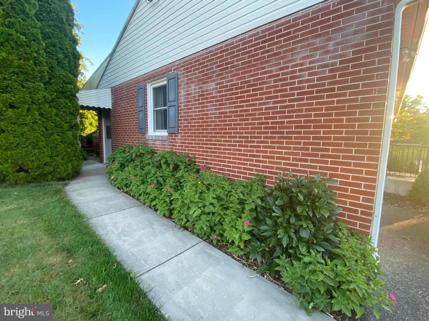 731 Cherry Street photo 58