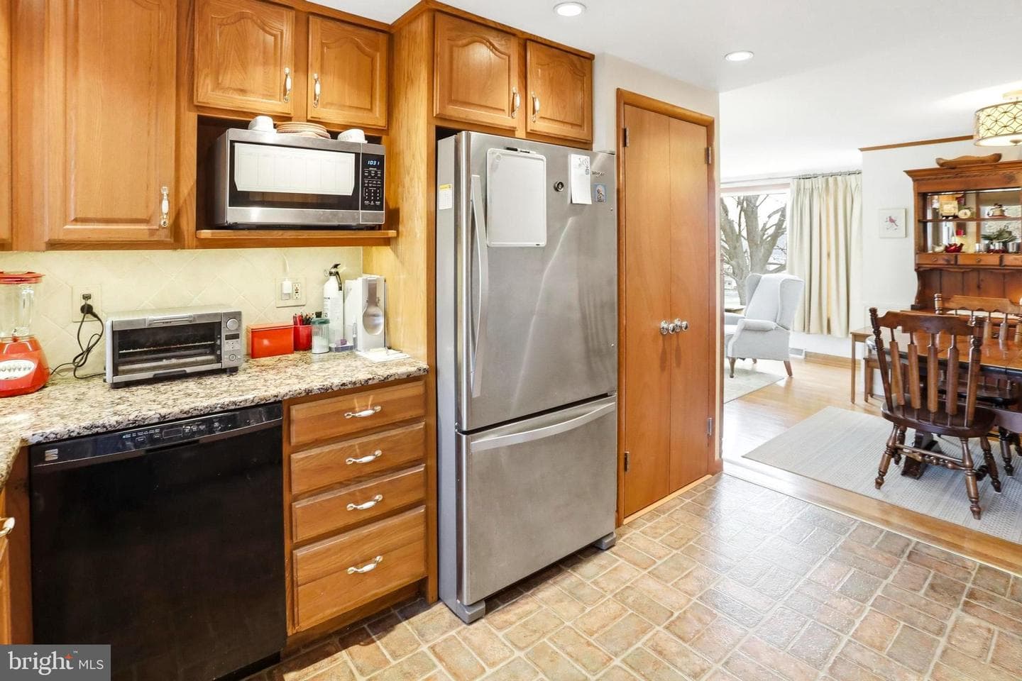 731 Cherry Street photo 61