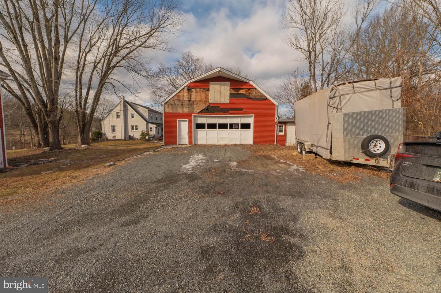 2039 Farmington Avenue photo 16