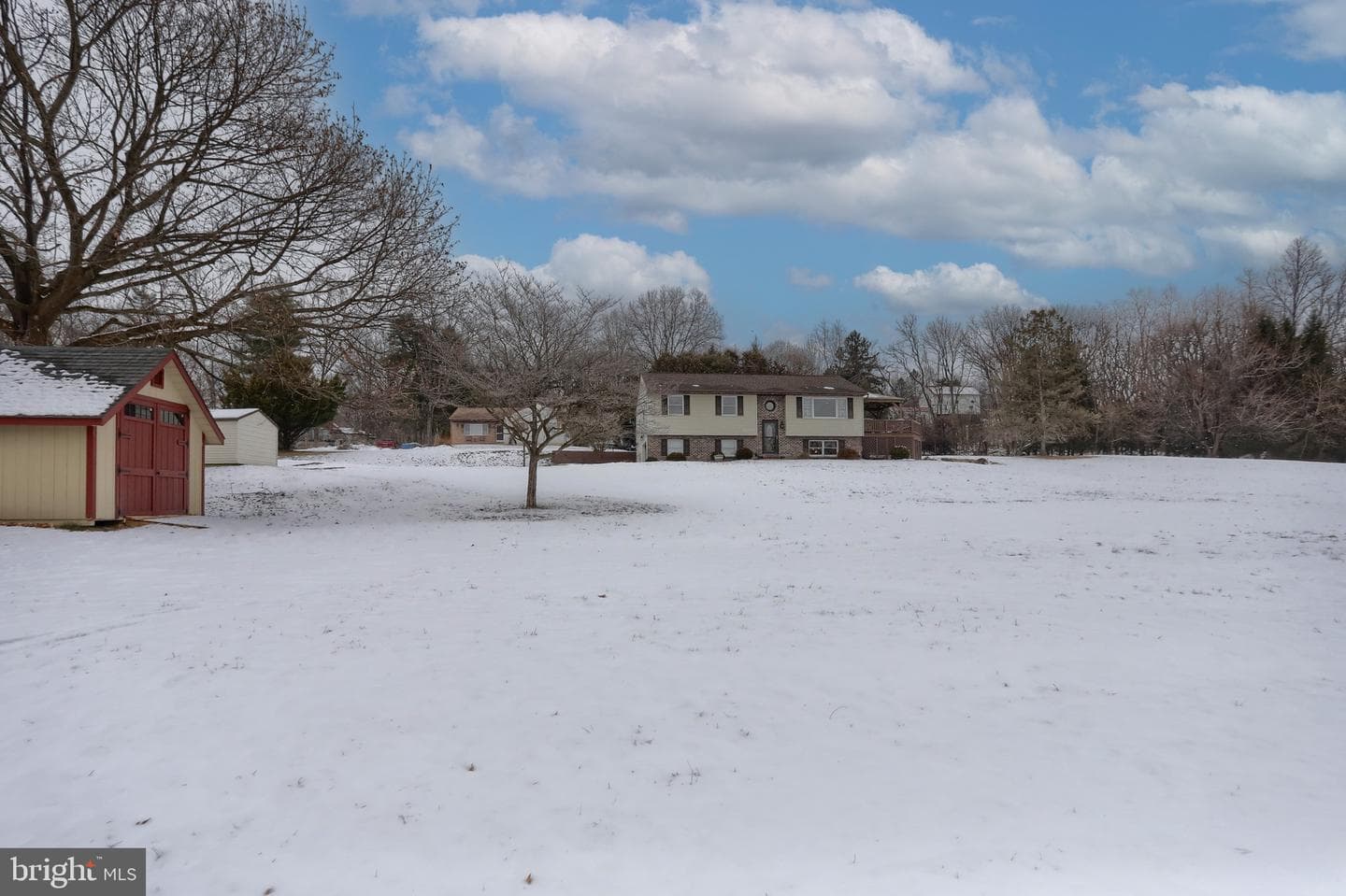 121 Mimosa Lane photo 40