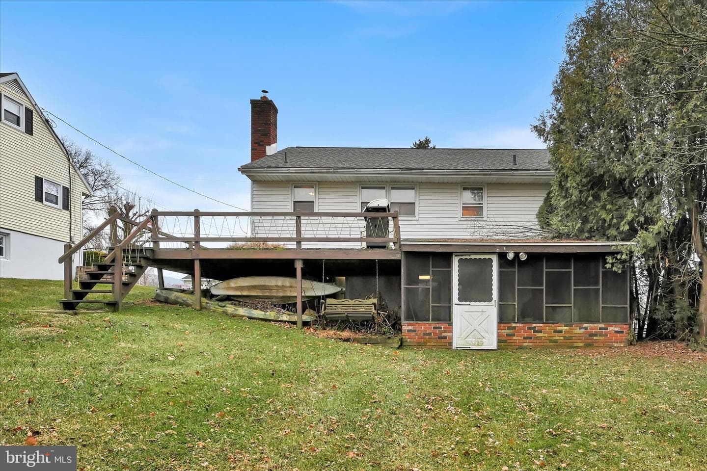 631 W Franklin Street photo 33