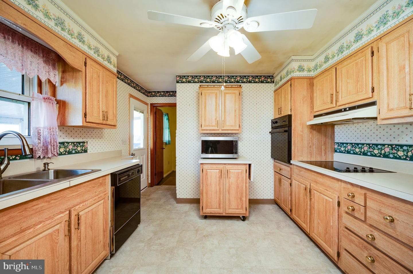 52 Crystal Cave Road photo 10