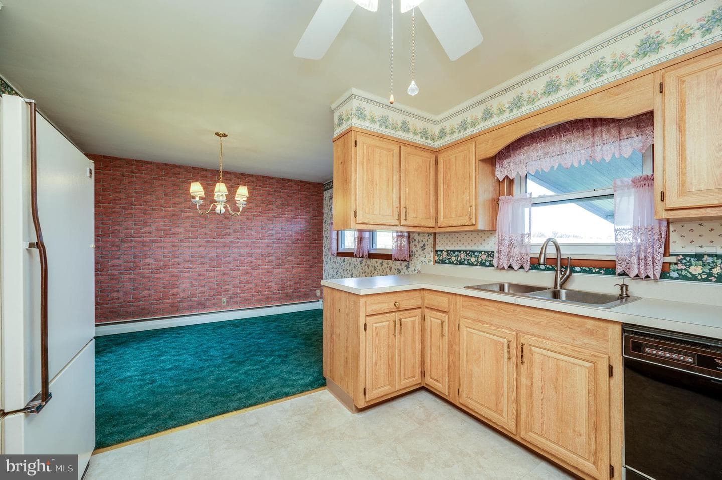 52 Crystal Cave Road photo 12