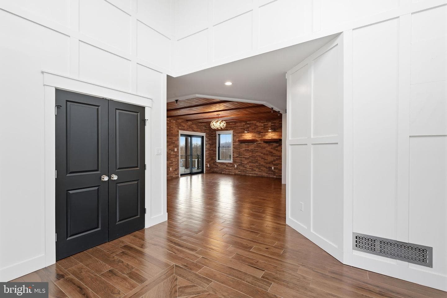 176 Fenstermaker Road photo 5