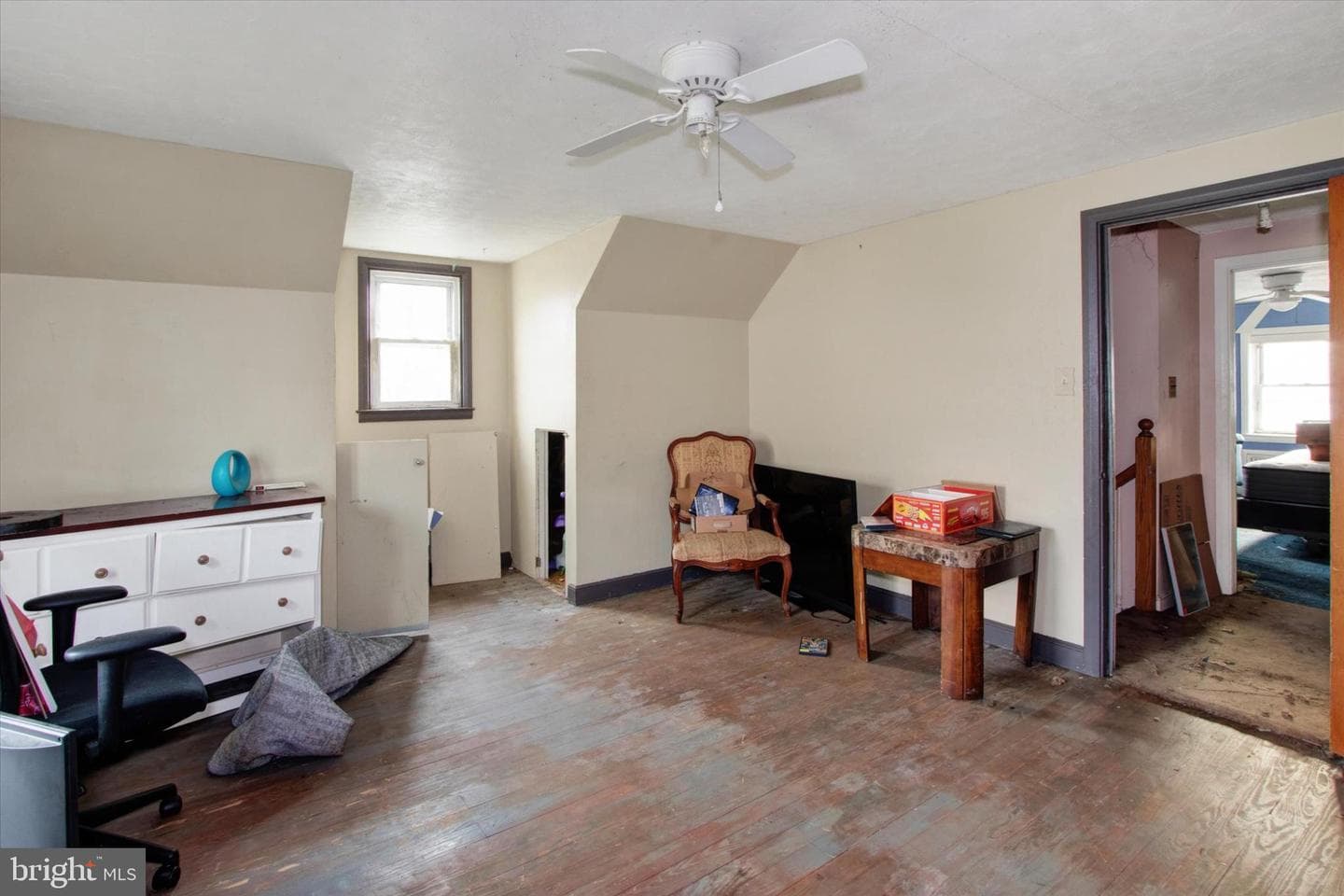 11 Monroe Street photo 17