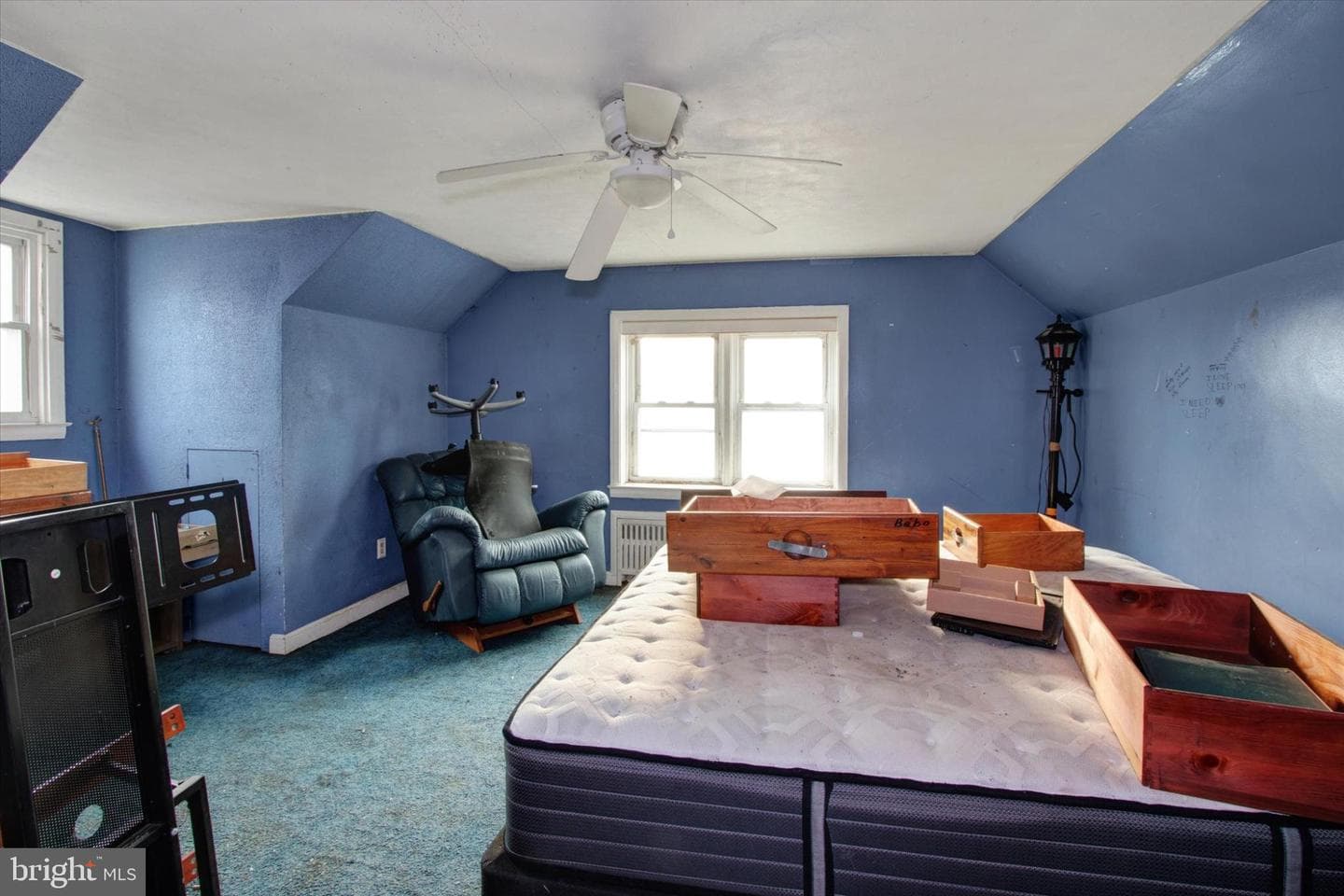 11 Monroe Street photo 18