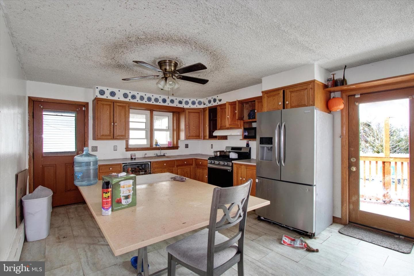 11 Monroe Street photo 6
