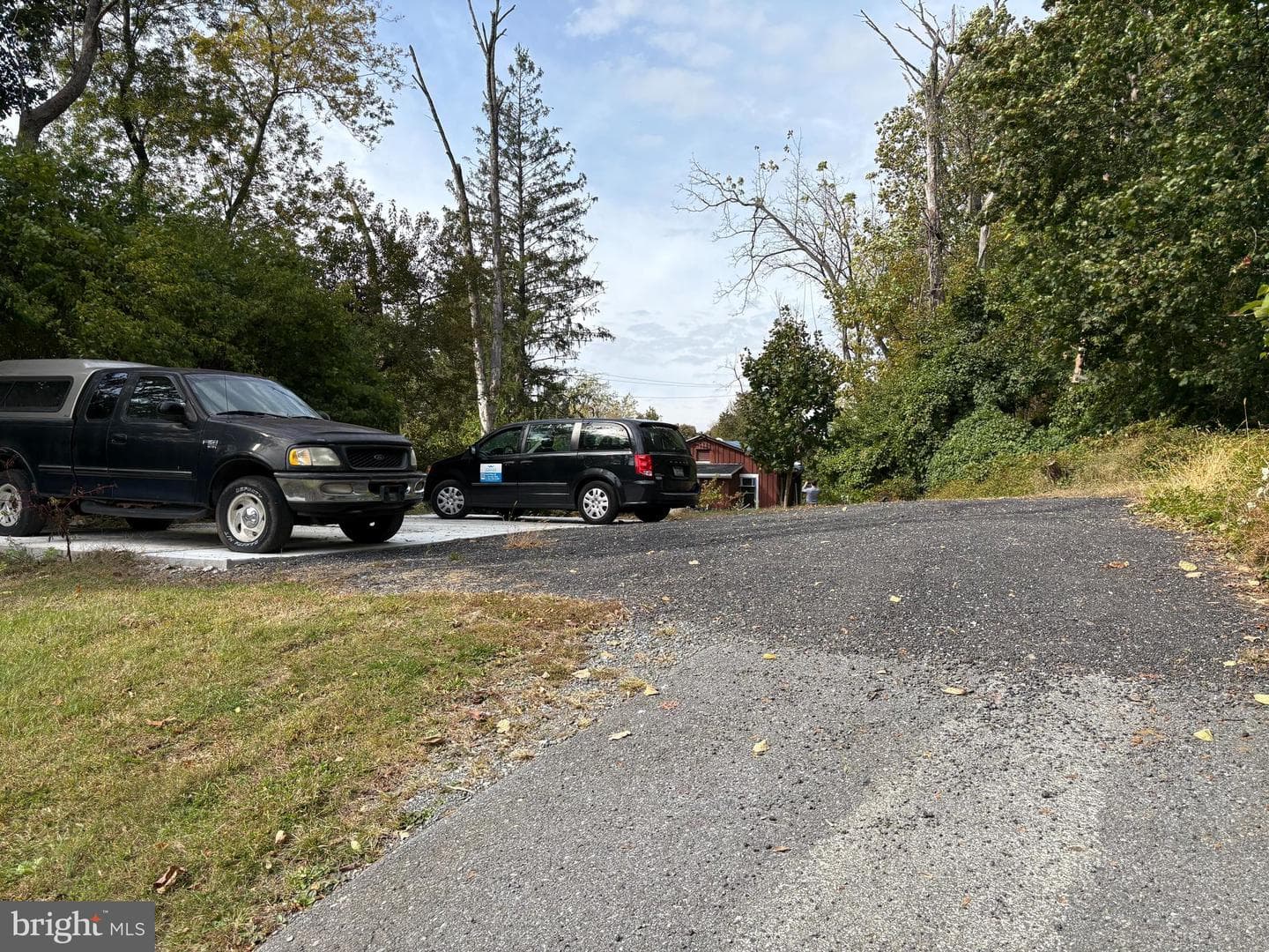 409 Church Road photo 2