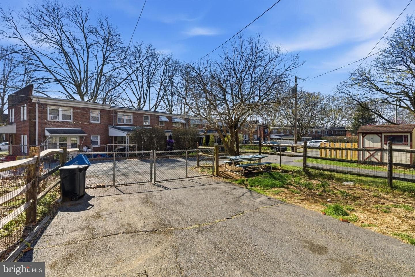 315 Sunset Road photo 19