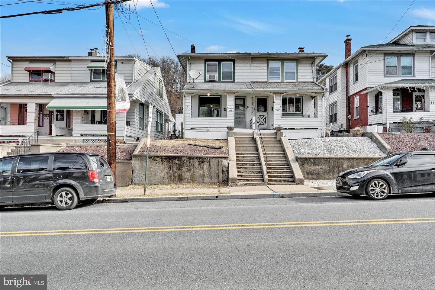 305 S 4th Street photo 2