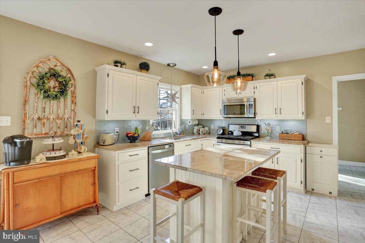 4156 Hill Terrace Drive photo 12