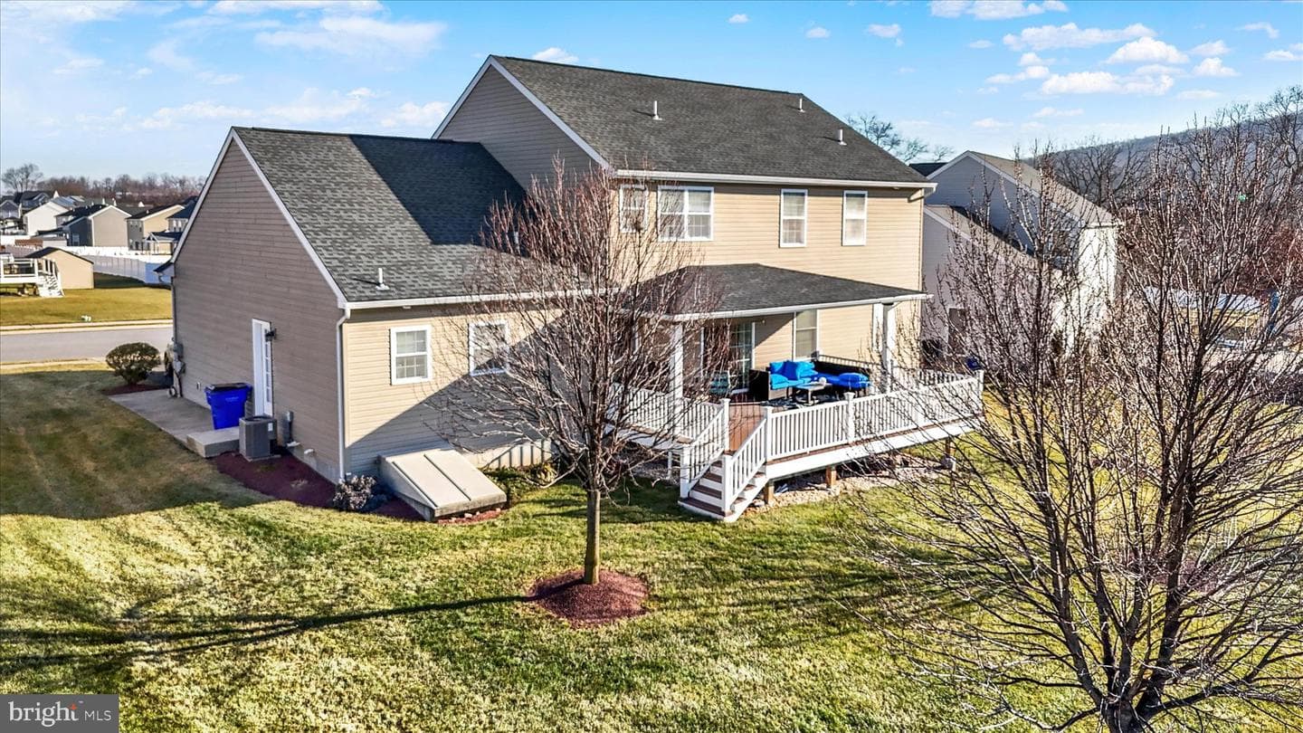 51 Edinboro Lane photo 66
