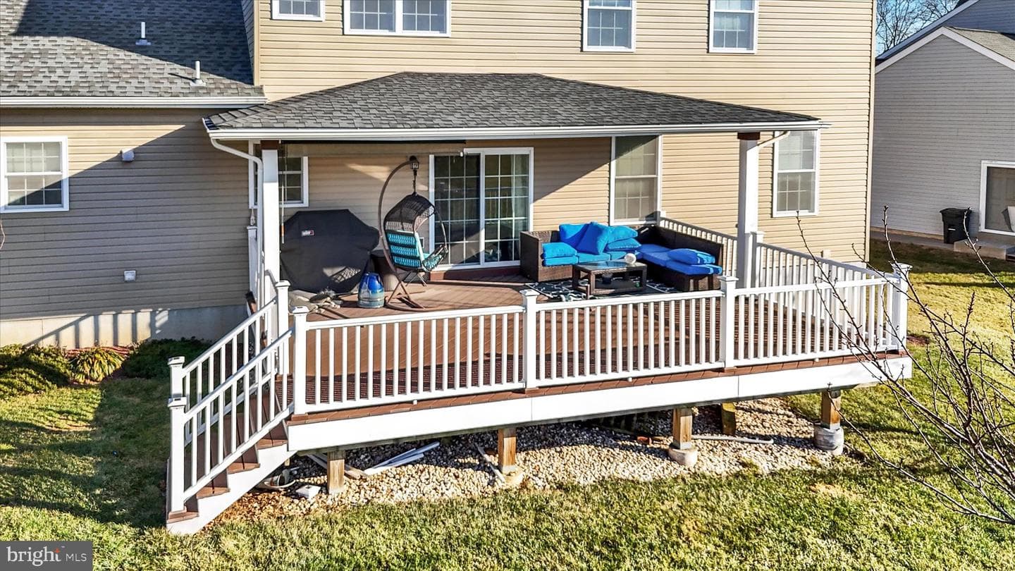 51 Edinboro Lane photo 68