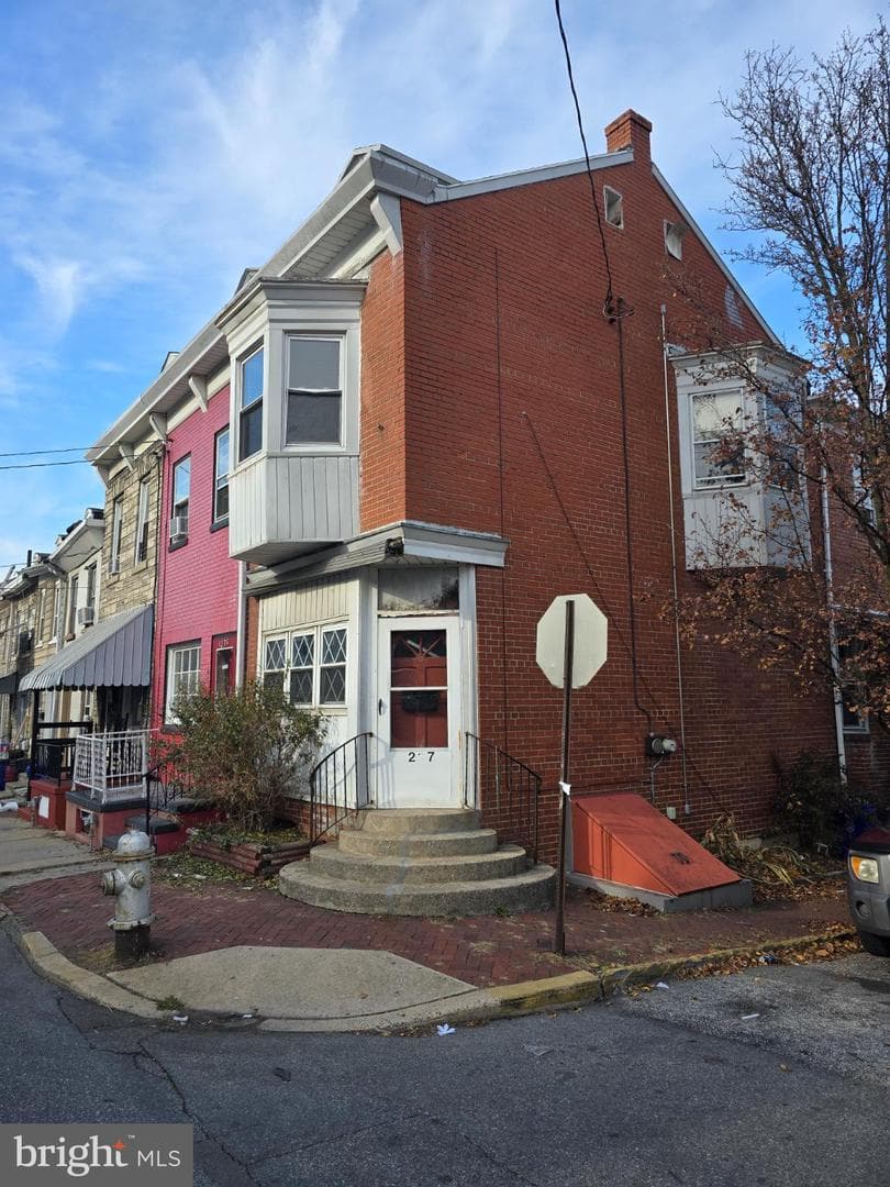 1237 Cotton Street photo 2