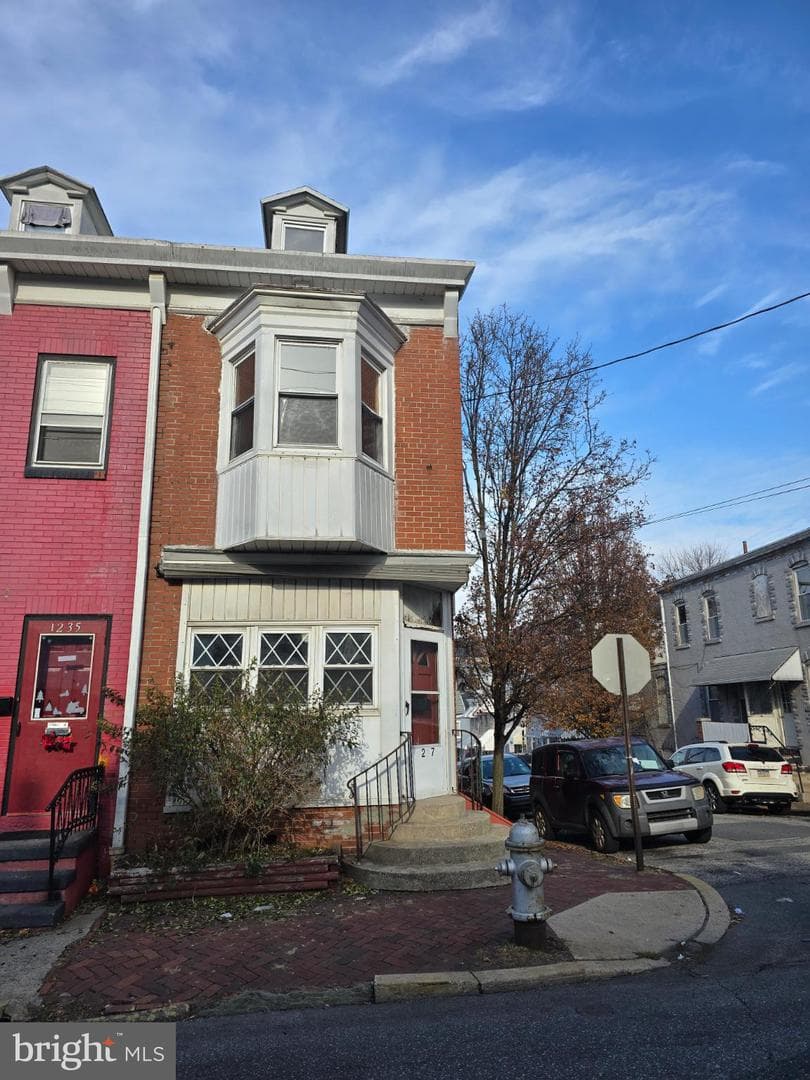 1237 Cotton Street photo 3