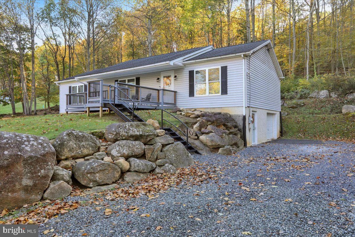 119 Smoketown Road photo 10