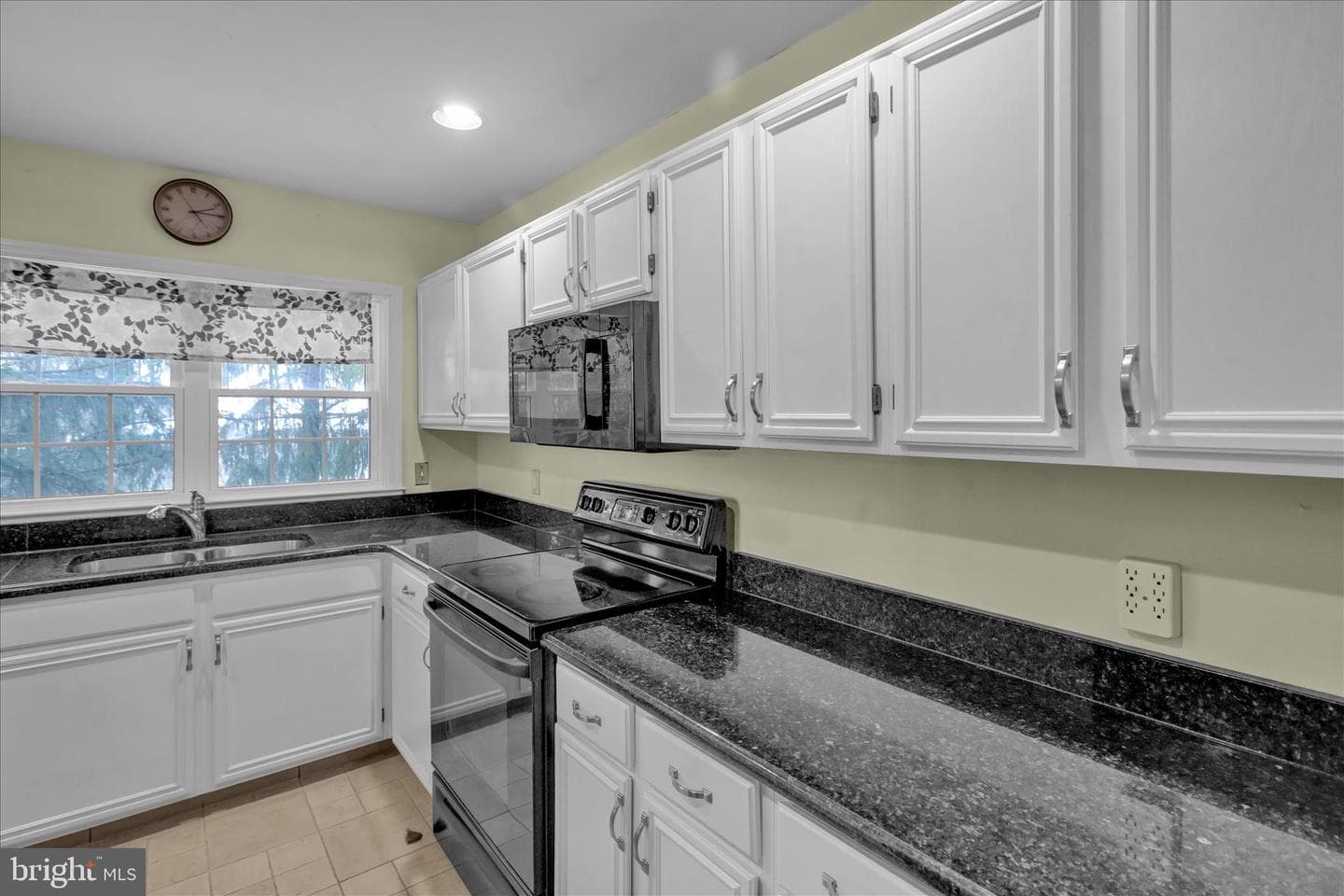 40 Tanglewood Drive photo 8