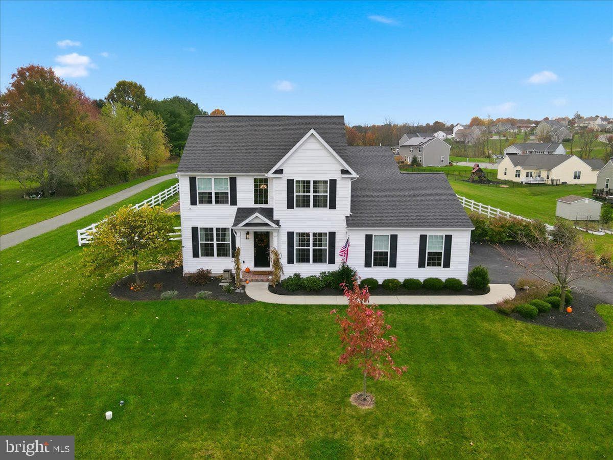 14 Avalon Circle photo 2