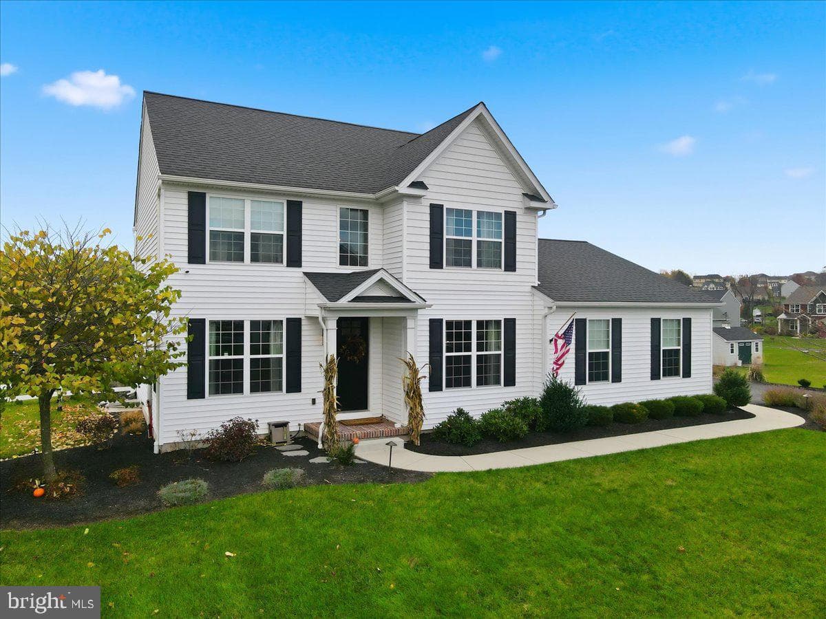 14 Avalon Circle photo 3