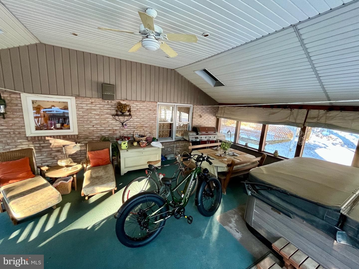 1200 Schoffers Road photo 8