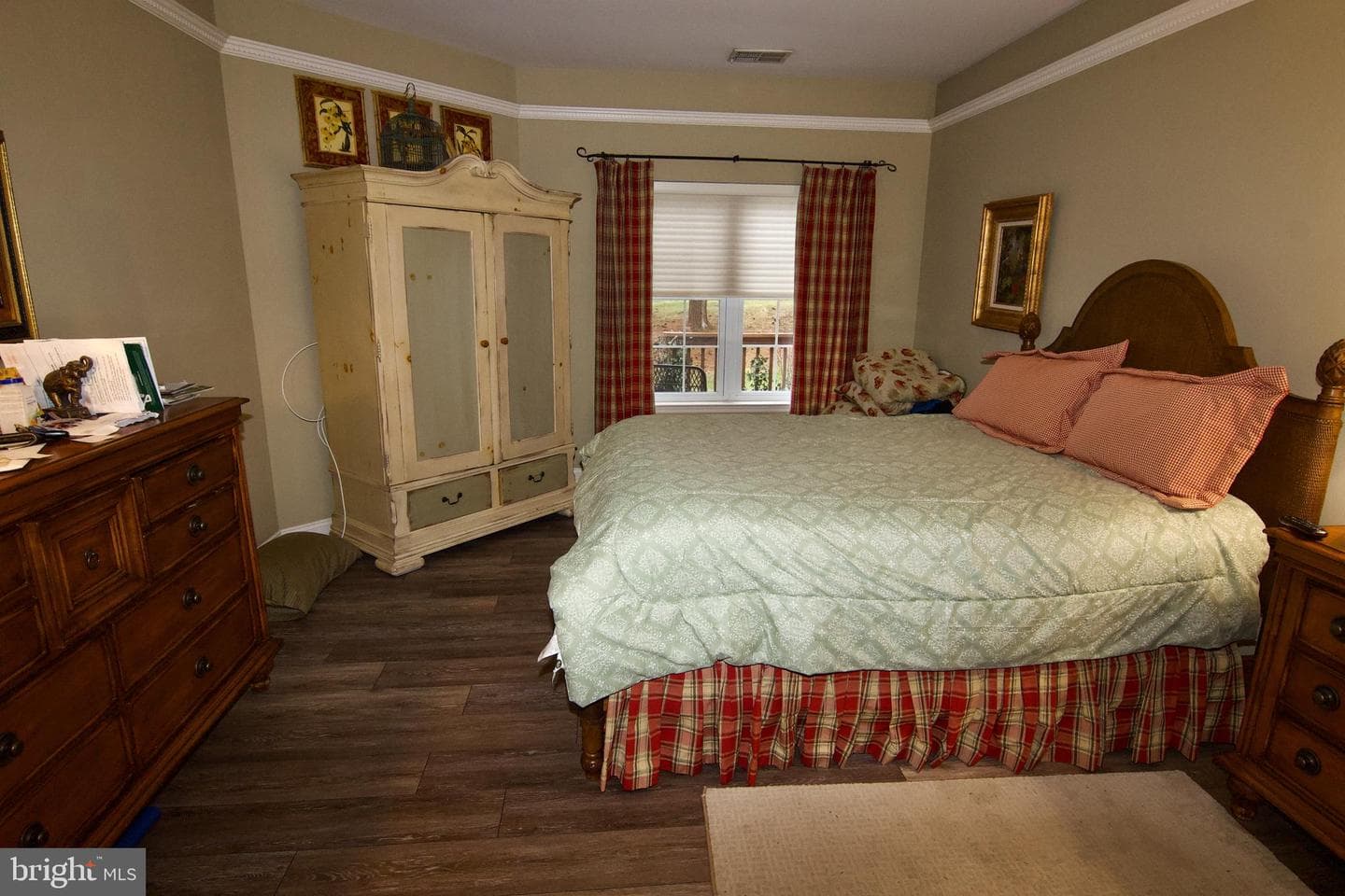162 Hawthorne Court photo 25