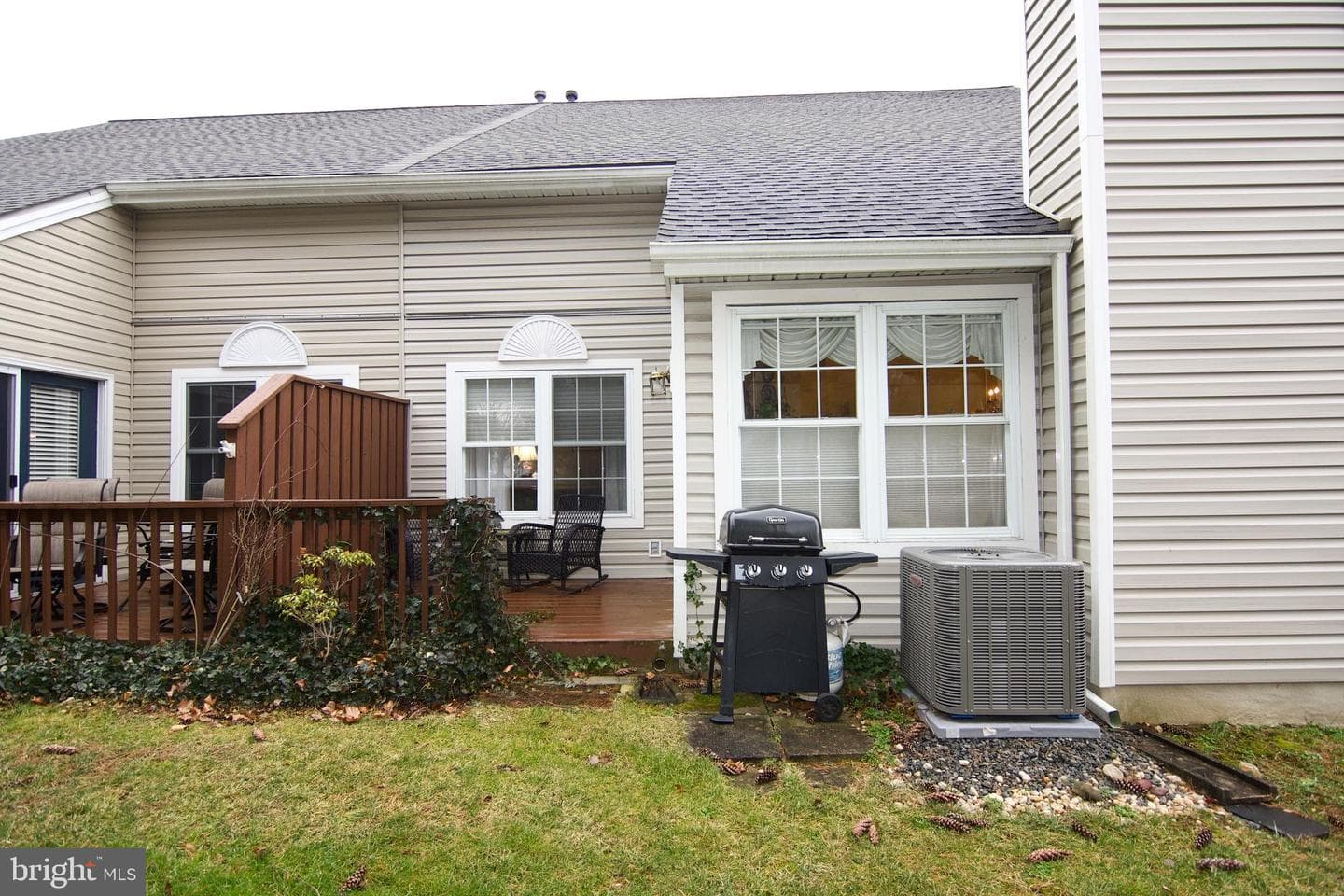 162 Hawthorne Court photo 29