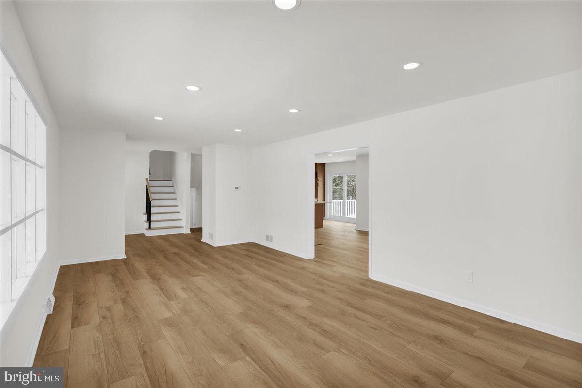 41 Dorchester Drive photo 13